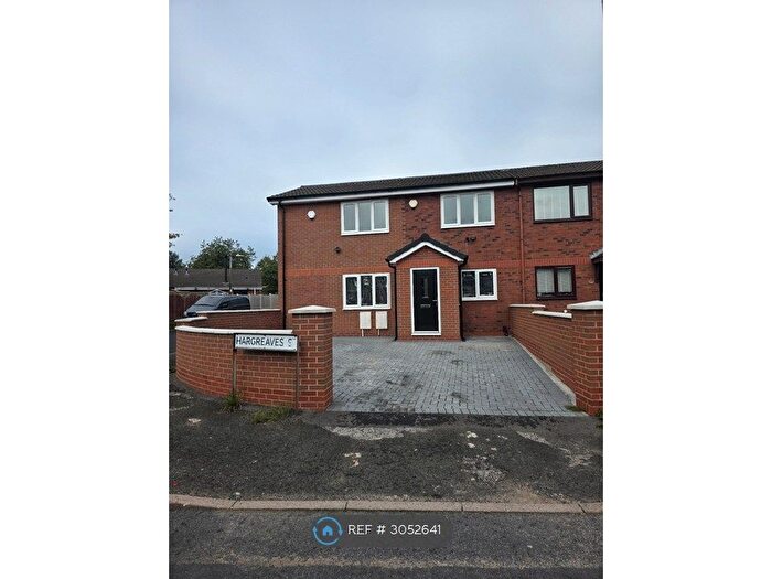 4 Bedroom End Terrace House To Rent In Hargreaves St, Bolton, BL1