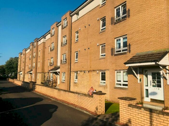 Houses for sale in Balmore, G64, East Dunbartonshire Council