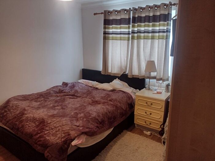 1 Bedroom Flat To Rent In Shenley Road, Borehamwood, WD6