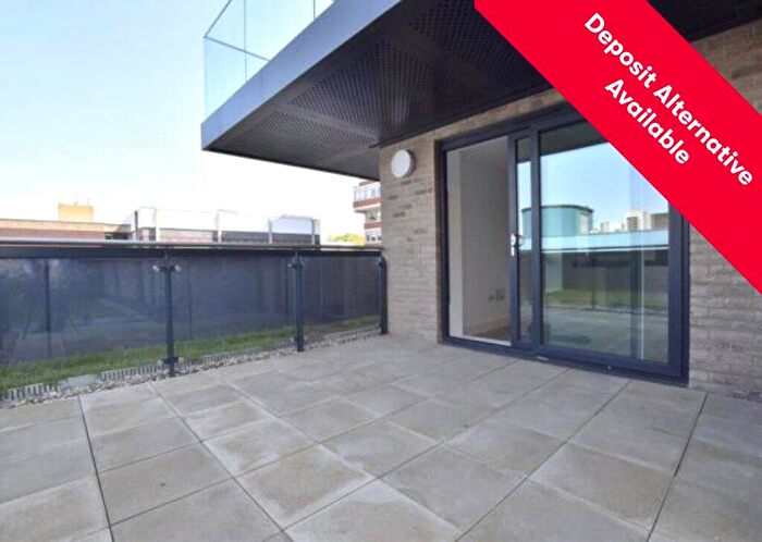 2 Bedroom Apartment To Rent In Homefield Rise, Orpington, Kent, BR6