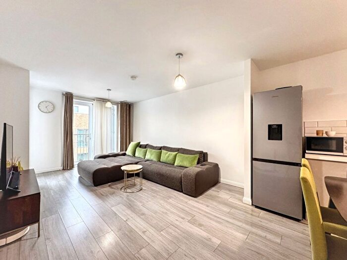 1 Bedroom Flat For Sale In Coxwell Boulevard, London, NW9