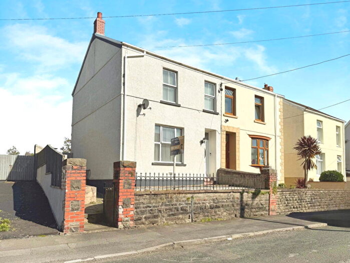 3 Bedroom Semi-Detached House For Sale In Pencaecrwn Road, Gorseinon, Swansea, SA4