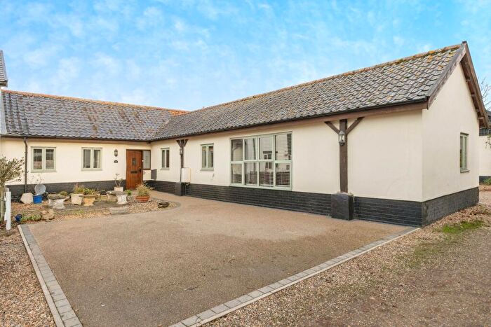 3 Bedroom Semi-Detached House For Sale In Church Hill, Banham, Norwich, Norfolk, NR16