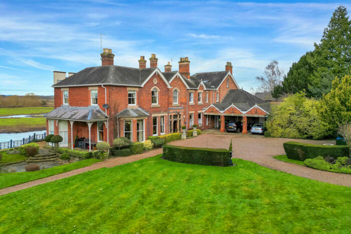 6 Bedroom Villa For Sale In Rock House, Church Lane, Newton Solney, DE15