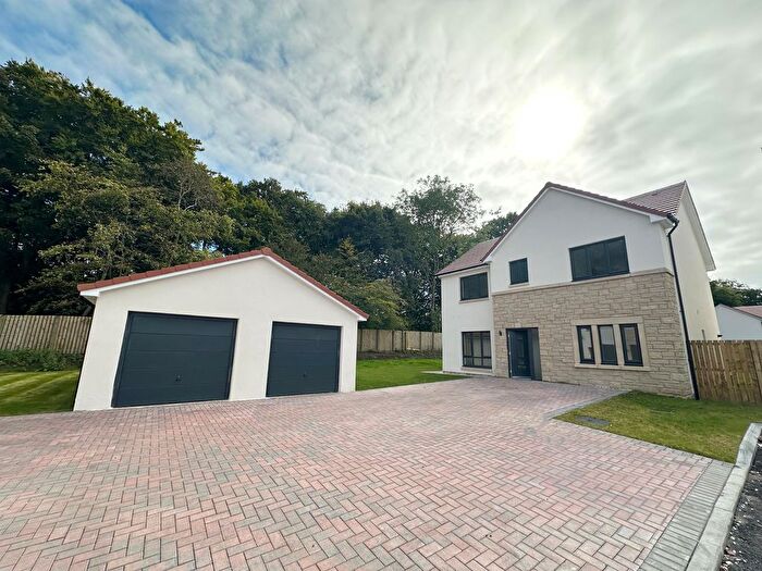 4 Bedroom Detached House To Rent In Tarbert Drive, Murieston, Livingston, EH54