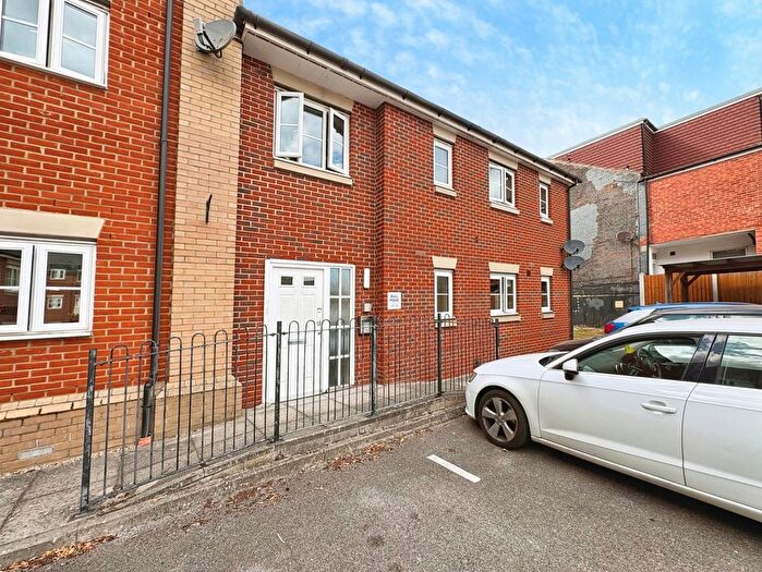 1 Bedroom Flat For Sale In Bull Road, Ipswich, Suffolk, IP3