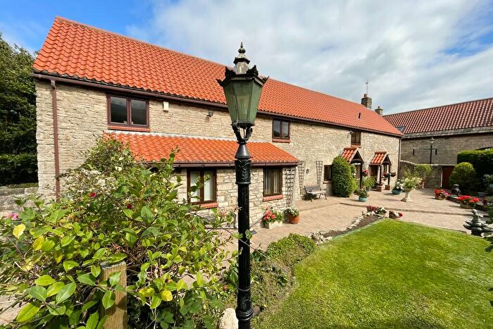 4 Bedroom Barn Conversion For Sale In Penny Hill, Firbeck, S81
