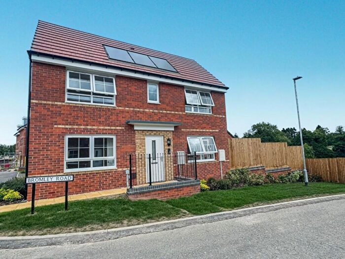 3 Bedroom Detached House To Rent In Bromley Road, Uttoxeter, ST14