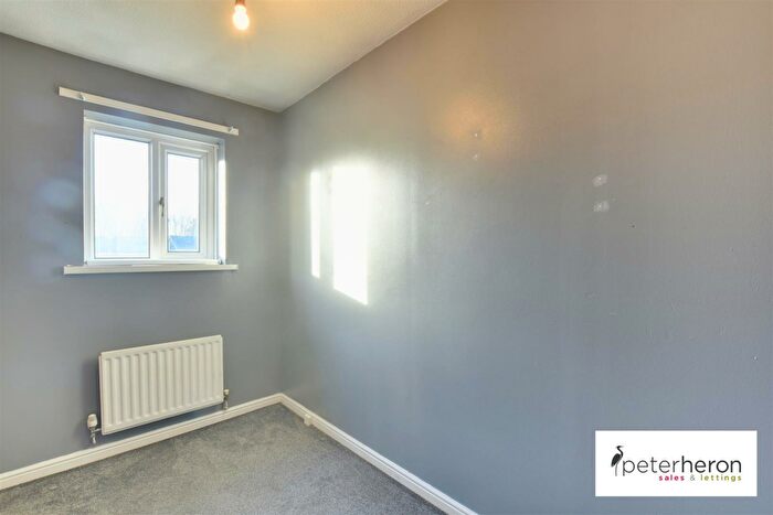 2 Bedroom End Of Terrace House To Rent In Boston Crescent, Town End Farm, Sunderland, SR5