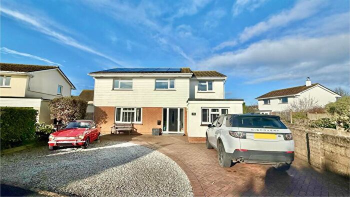 5 Bedroom Detached House For Sale In Orchard Road, Wrafton, Braunton, EX33