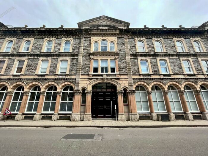 2 Bedroom Apartment To Rent In Redcliffe, The Atrium, BS1