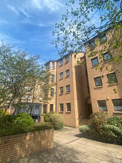 2 Bedroom Flat To Rent In Cleveland Street, Charing Cross, Glasgow, G3