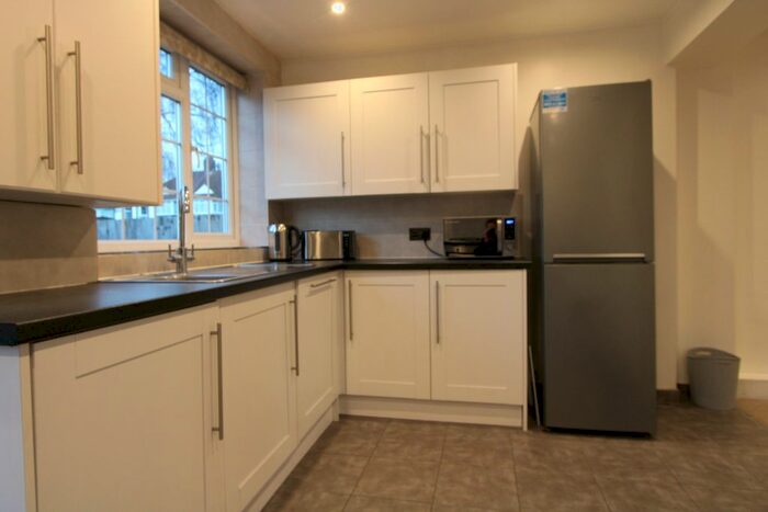 3 Bedroom Terraced House To Rent In Cedars Avenue, Mitcham CR4