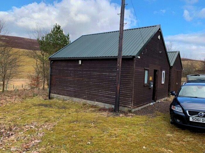 Garage / Parking To Rent In Wooden Cabins, Elvanfoot Road, ML12