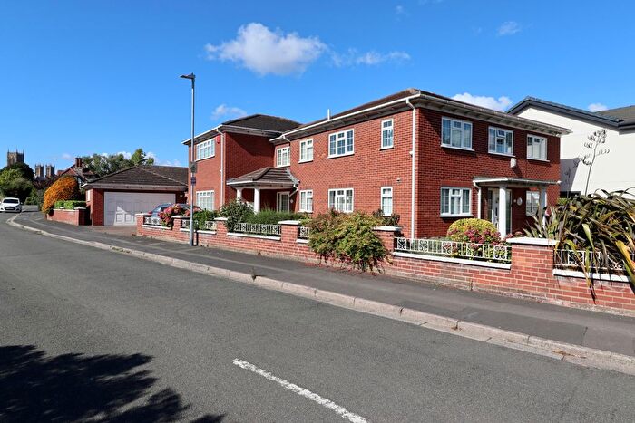 5 Bedroom Detached House For Sale In Lee Road, Lincoln, LN2
