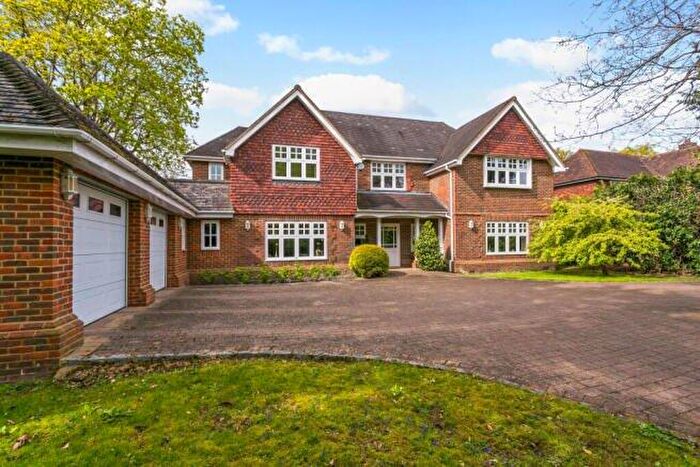 5 Bedroom Detached House For Sale In Dukes Wood Drive, Gerrards Cross, Buckinghamshire, SL9