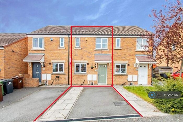 2 Bedroom Terraced House To Rent In Seven Hill Way, Morley, Leeds, LS27