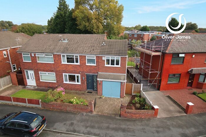 4 Bedroom Semi-Detached House For Sale In Lords Street, Cadishead, M44