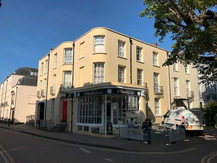 Studio To Rent In St. Georges Place, Cheltenham, GL50