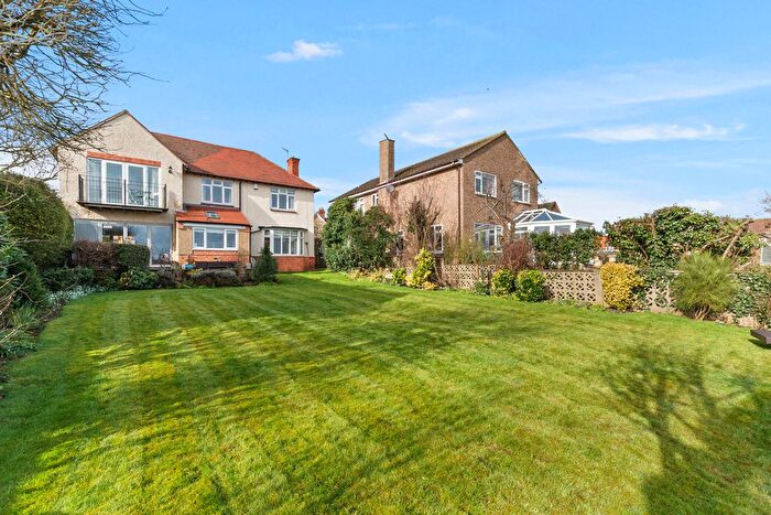 4 Bedroom Detached House For Sale In Mill Road, Islip, NN14