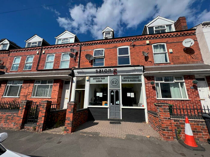 3 Bedroom Flat To Rent In Three Shires Oak Road, Smethwick, West Midlands, B67