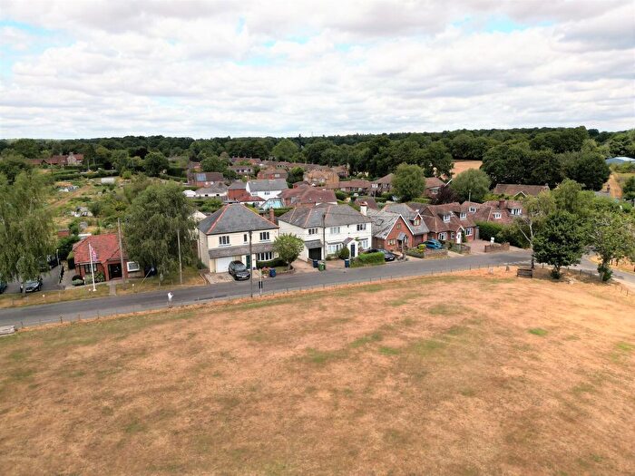 4 Bedroom Detached House For Sale In The Common, Great Kingshill, High Wycombe, Buckinghamshire, HP15