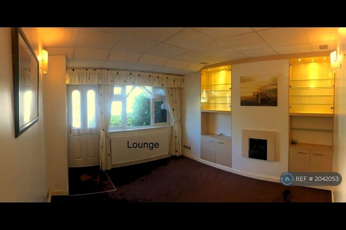 2 Bedroom Terraced House To Rent In Richmond Road, Grays, RM17