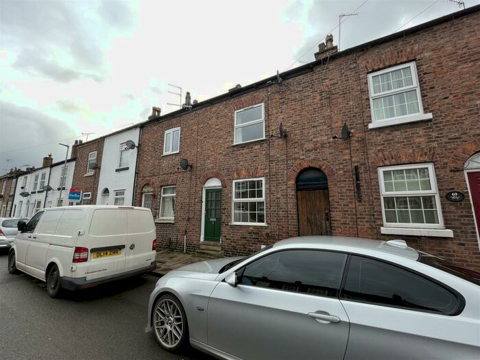 2 Bedroom Terraced House To Rent In St Georges St Macclesfield, SK11