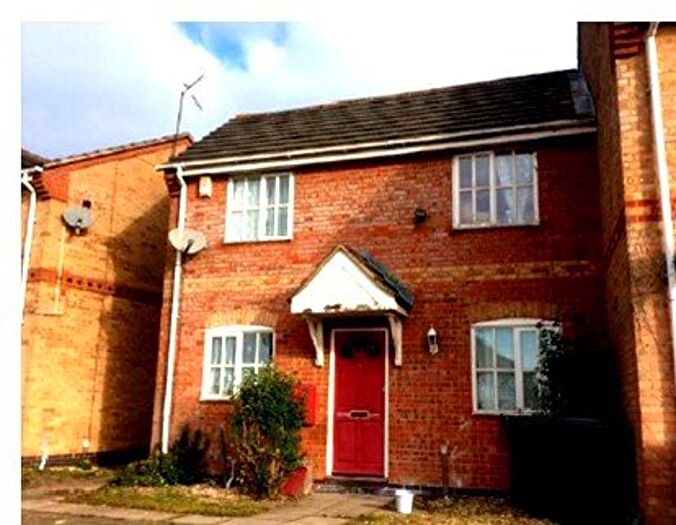 2 Bedroom Property To Rent In Applegarth Close, Corby, NN18
