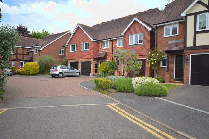 3 Bedroom Semi-Detached House To Rent In Somerford Place, Beaconsfield, HP9