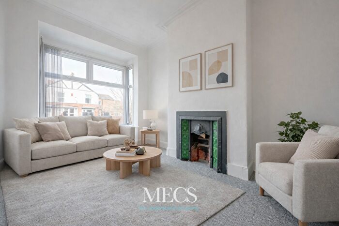 2 Bedroom End Of Terrace House For Sale In Warwards Lane, Selly Park, Birmingham, B29