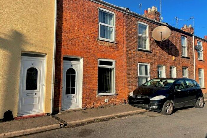 2 Bedroom Terraced House To Rent In George Street, King's Lynn, PE30