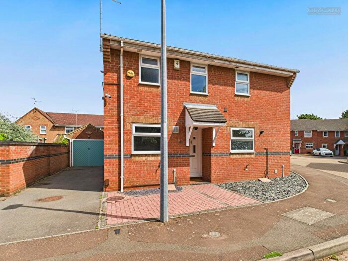 2 Bedroom Semi-Detached House For Sale In Honeysuckle Court, Peterborough, PE2