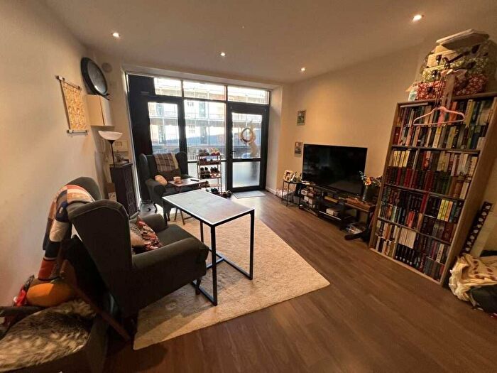 1 Bedroom Flat To Rent In Flat A, Croft Buildings, Hawley Street, S1