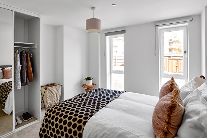 2 Bedroom Apartment To Rent In Wharf Road, Chelmsford, Essex, CM2