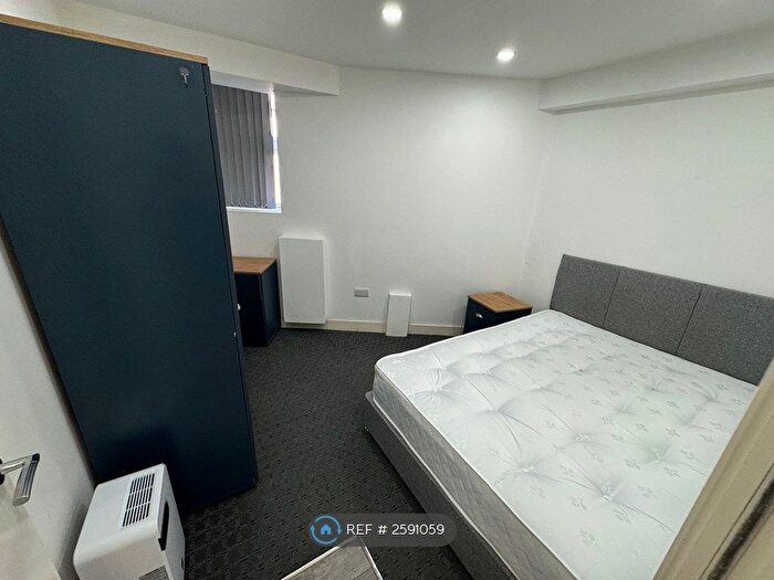 1 Bedroom Flat To Rent In St George's Road, Bolton, BL1