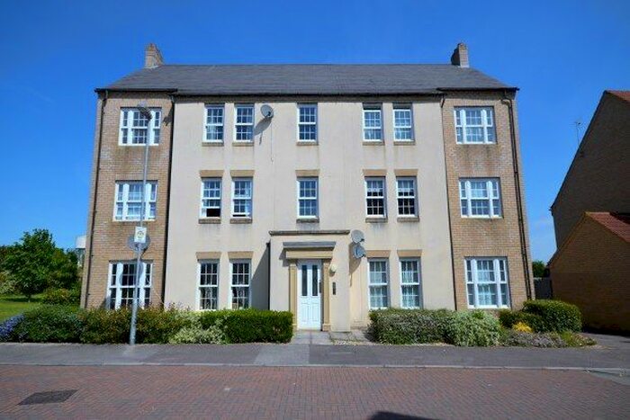 2 Bedroom Flat To Rent In Longchamp Drive, Ely CB7