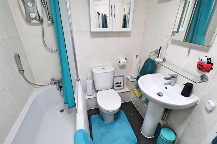 3 Bedroom Terraced House For Sale In Deerleap Way, Braintree, CM7