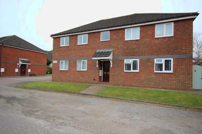 2 Bedroom Apartment To Rent In Aragon Court, Ampthill, Bedford, MK45