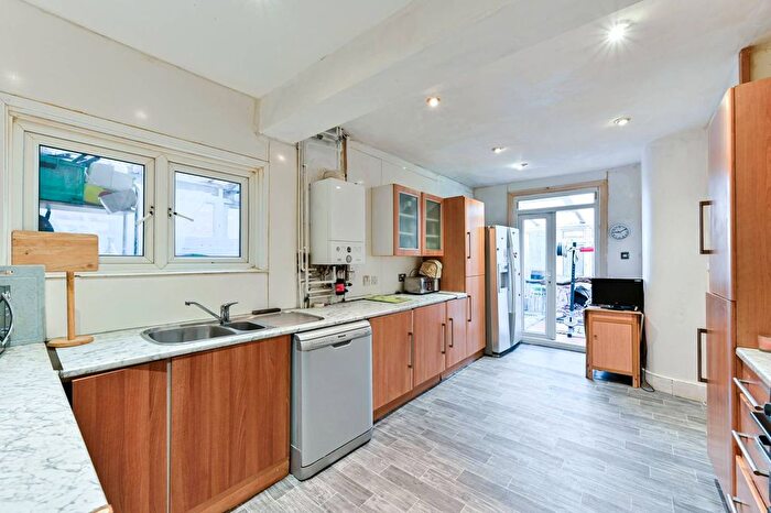 3 Bedroom Terraced House For Sale In Crusoe Road, Mitcham, CR4