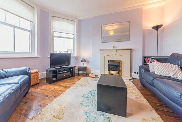 3 Bedroom Flat To Rent In Leighton Mansions, Greyhound Road, London, W14