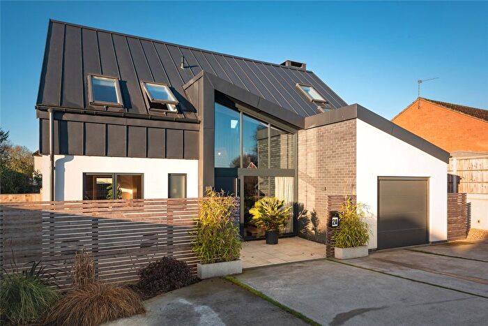 3 Bedroom Detached House For Sale In Hartsfield, Chard, Somerset, DD9