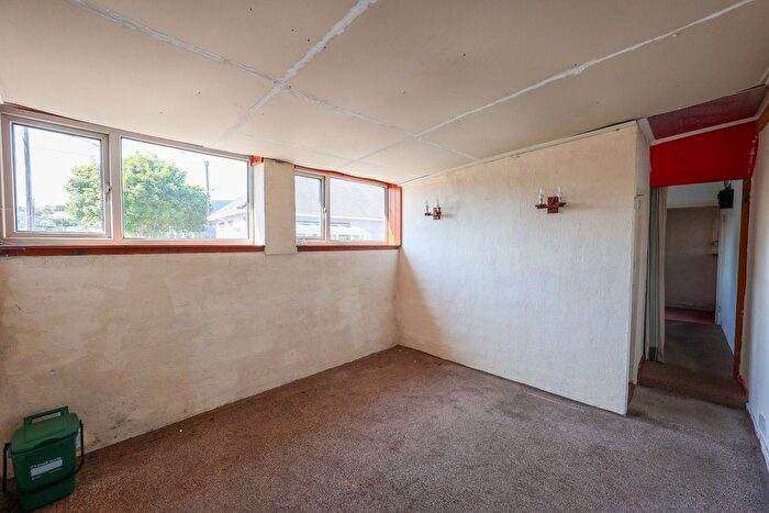 1 Bedroom Detached Bungalow For Sale In Holmbush Road, St Austell, PL25
