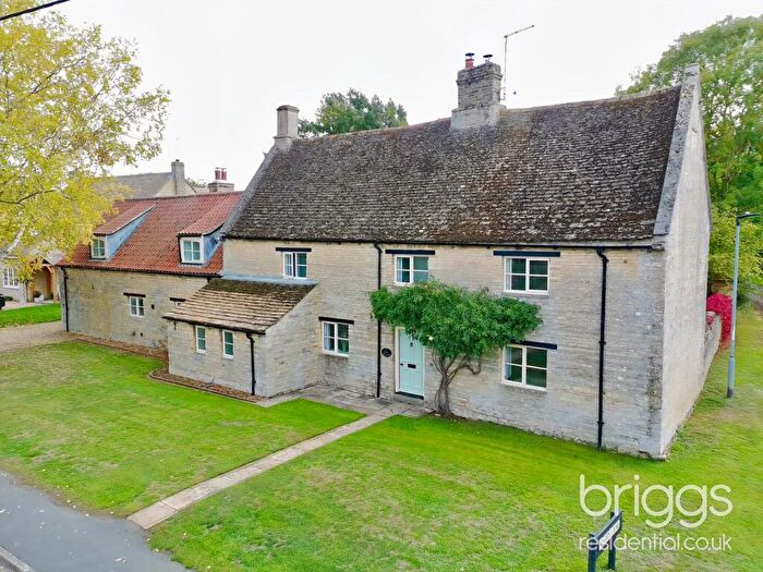 4 Bedroom Detached House For Sale In West End Road, Maxey, Market Deeping, PE6