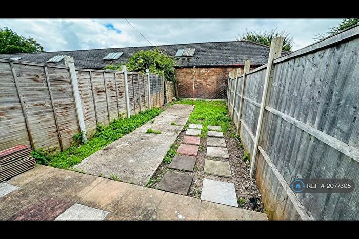 3 Bedroom Terraced House To Rent In Boulogne Road, Croydon, CR0