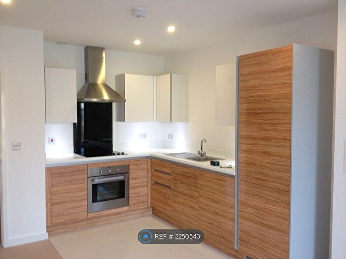 1 Bedroom Flat To Rent In Lear House, Mitcham, CR4