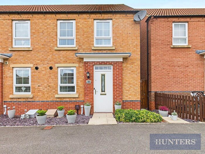3 Bedroom End Of Terrace House For Sale In Star Carr Road, Cayton, YO11