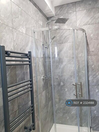 2 Bedroom Flat To Rent In Abbeydale Road, Sheffield, S7