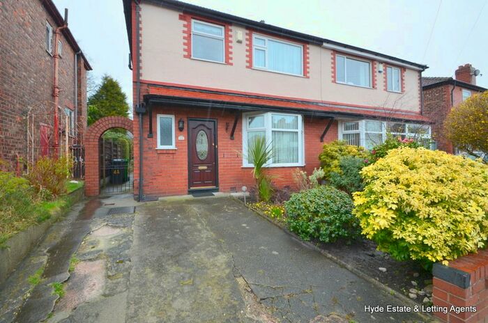 3 Bedroom Semi-Detached House To Rent In Edilom Road, Manchester, M8