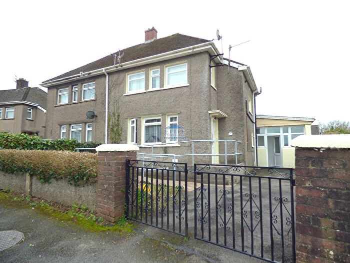 3 Bedroom Semi Detached House For Sale In Heol Pentyla, Sarn, Bridgend., CF32